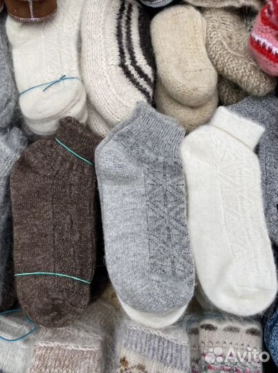 Пряжа для вязания, носки варежки