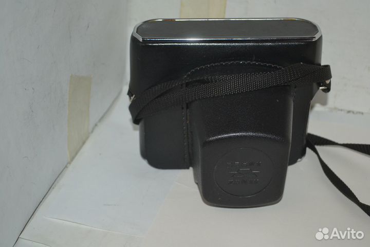 Зеркальный фотоаппарат Зенит-12сд