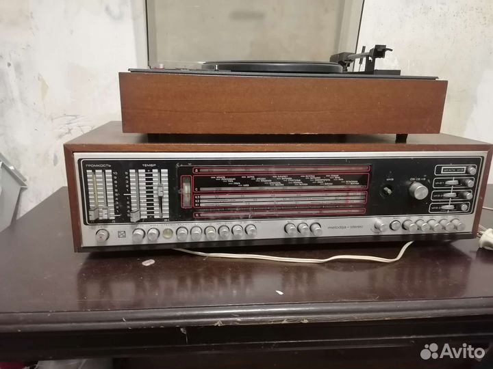 Радиола Мелодия 104 stereo
