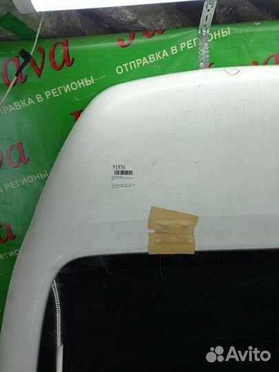 Дверь задняя задняя Nissan Caravan dqge25 KA24DE