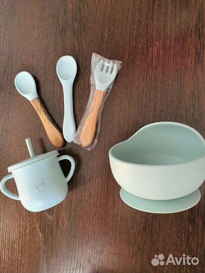 Набор посуды для кормления малыша