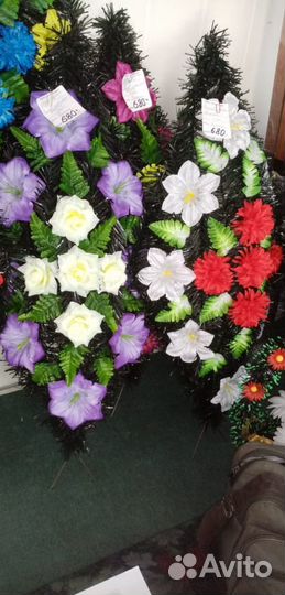 Ритуальные Венки из искусственных цветов