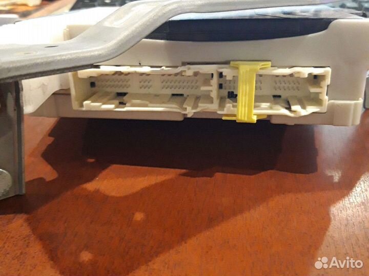 Блок электронный Toyota Camry с 2011г. 89221-33640