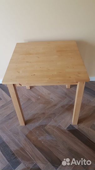 Cтол IKEA массив