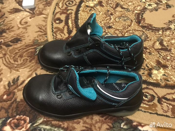 Ботинки рабочие с металлическим носком