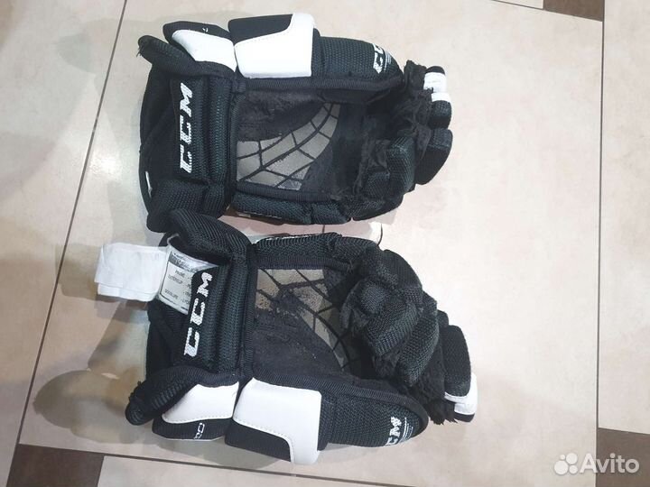 Хоккейные перчатки краги CCM разм. 12 jr