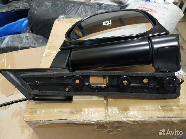 Зеркало Mitsubishi Delica