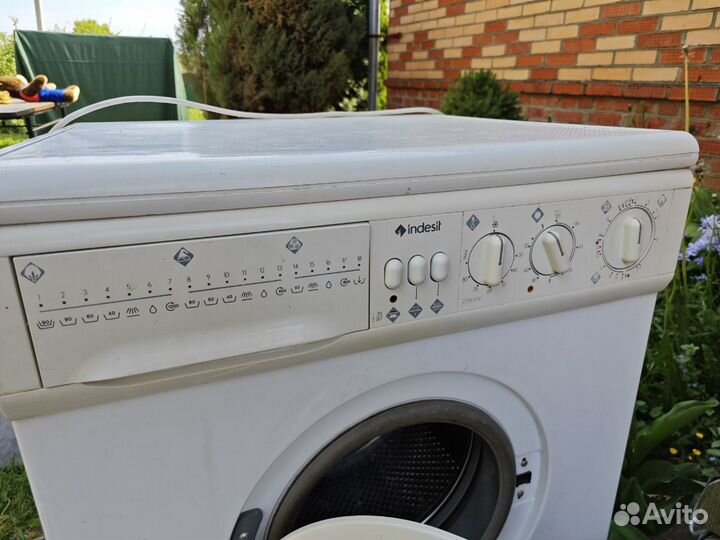 Стиральная машинка Indesit wdn 2296