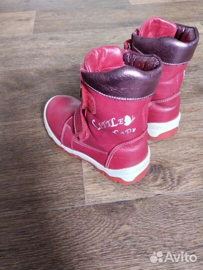 Зимние сапоги с натуральным мехом для девочки