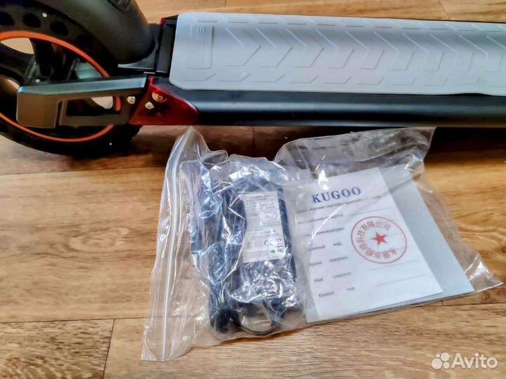 Электросамокат Kugoo S1 plus