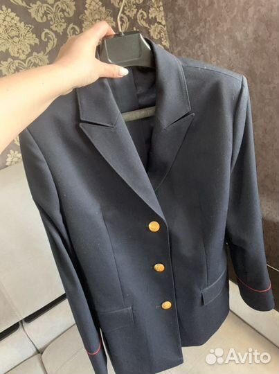 Полицейская форма женская