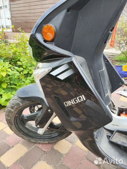 Скутер 125 куб. Китаец