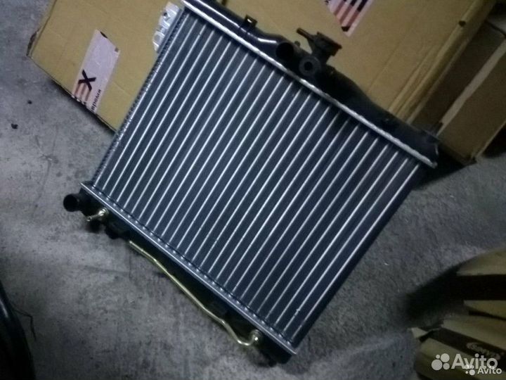Радиатор двс Хендай Гетц 2002 г