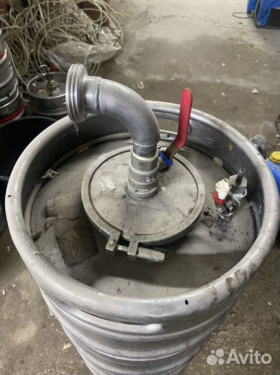 Емкость из пищевой нержавейки