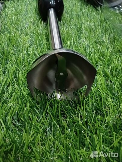 Погружной блендер RED Solution RHB-2985