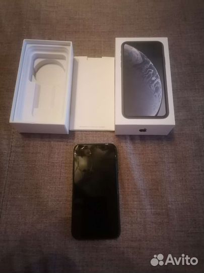 Телефон iPhone