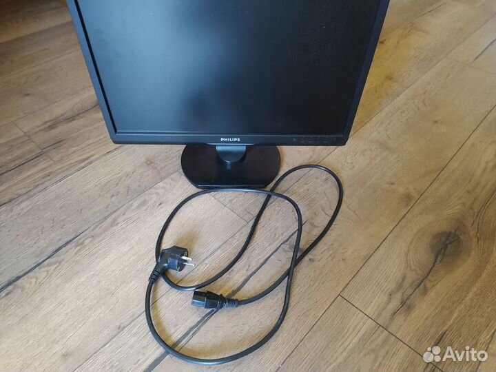 Philips 190s1 ЖК монитор