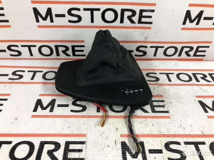 Консоль селектора Bmw 3-Series E90 N52B25A 2005