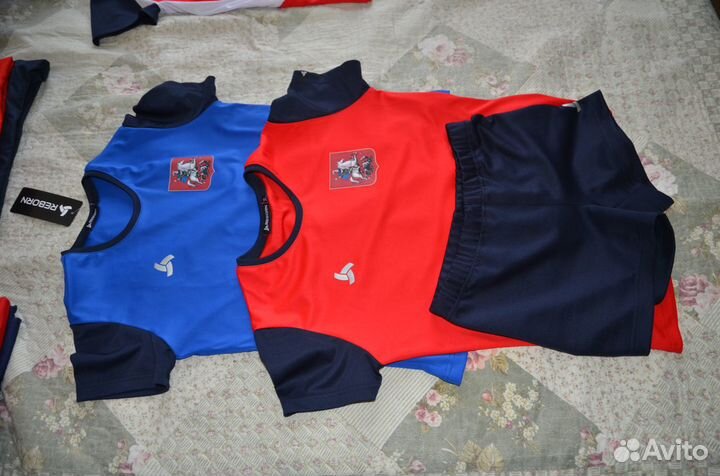 Спортивный костюм