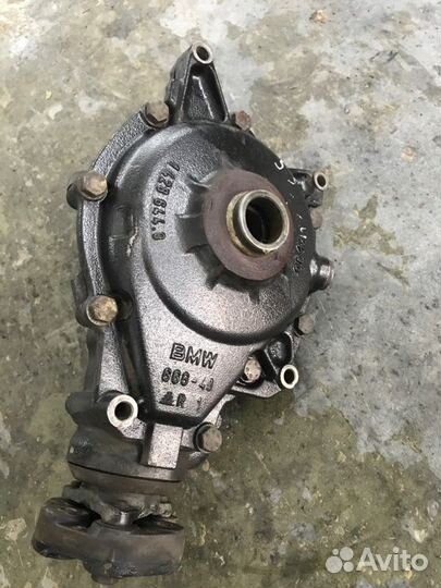 Редуктор передний Bmw X5 E53 M62 2002