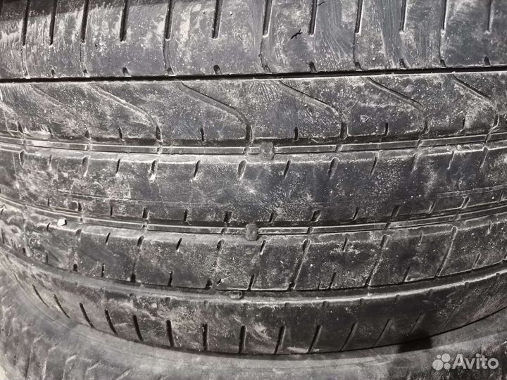 Pirelli P Zero 265/40 R21