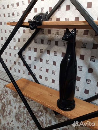 Полка настенная навесная