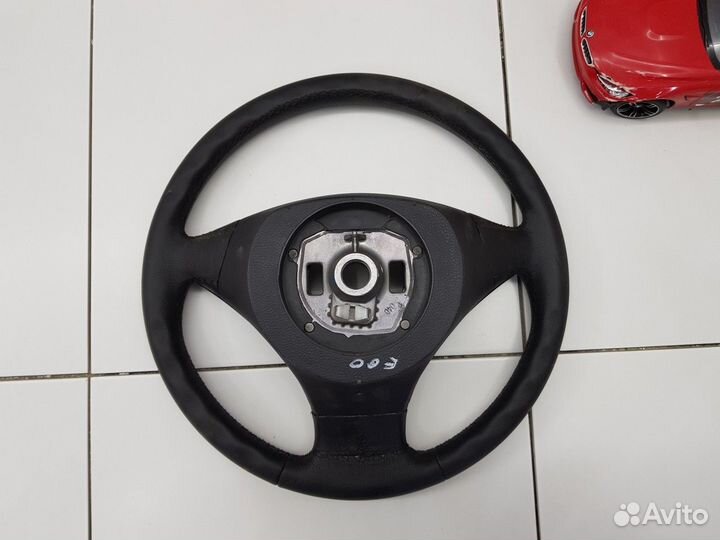 Рулевое колесо (BMW 3)