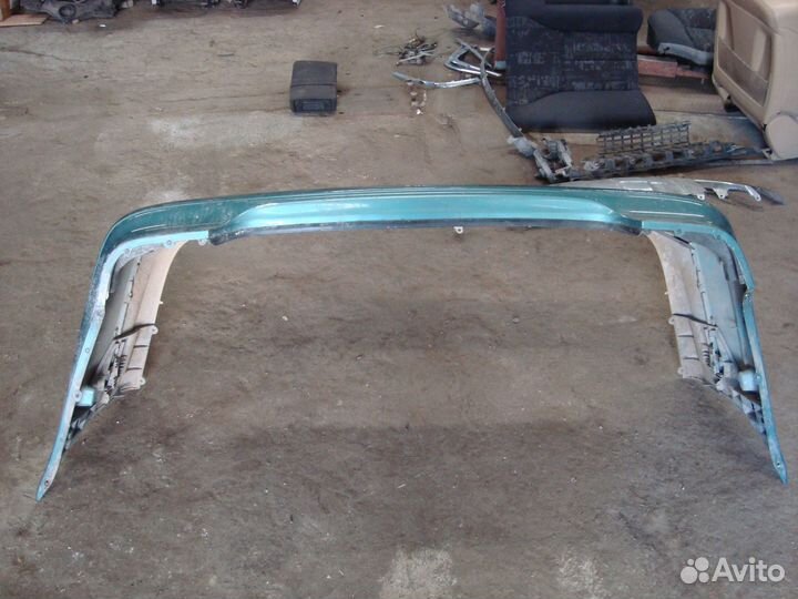 Бампер задний C208