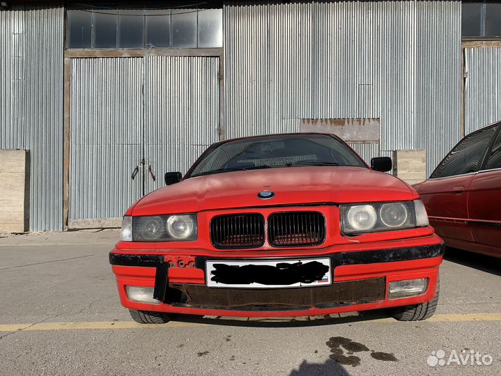 BMW E36 318i в разбор