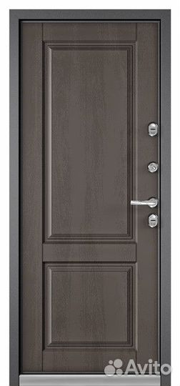 Дверь входная для частного дома