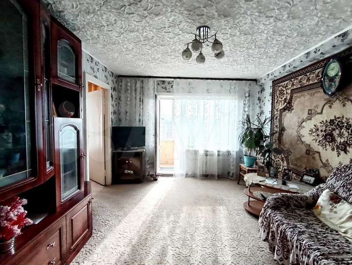 3-к. квартира, 60 м², 5/5 эт.