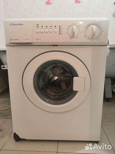 Стиральная машина под раковину б/у