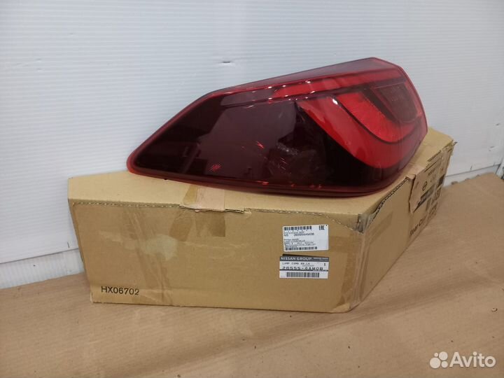 Фонарь задний левый Infiniti Q70