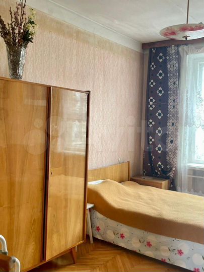 4-к. квартира, 90 м², 5/5 эт.