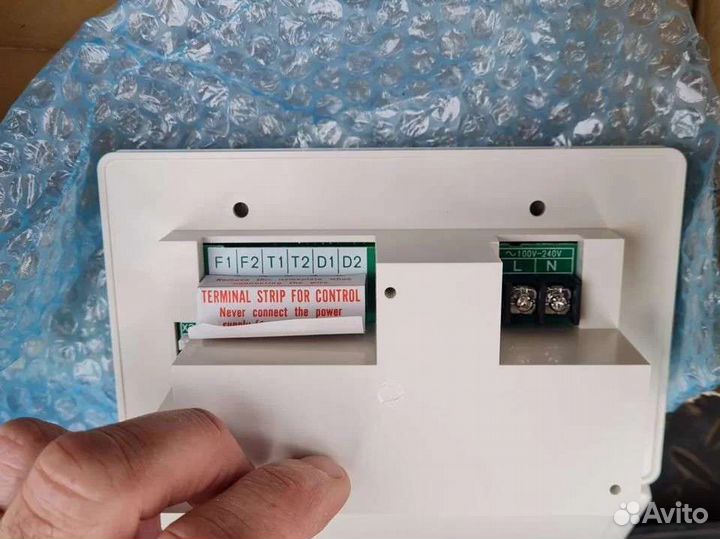 Пульт центрального управления Daikin dcs302ca51