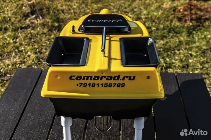 Прикормочный кораблик для рыбалки