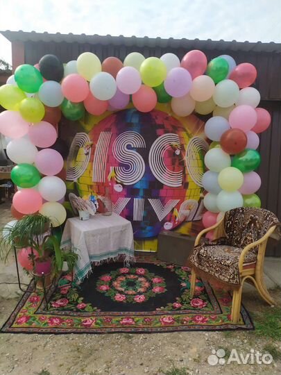 Подарочные наборы, фотозоны, букеты