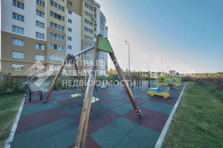 2-к. квартира, 58,6 м², 1/10 эт.