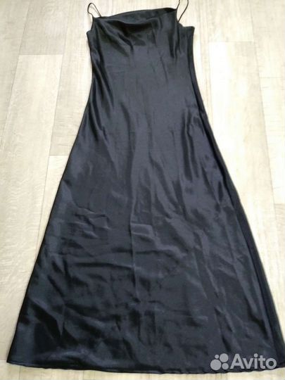 Платье длинное 42