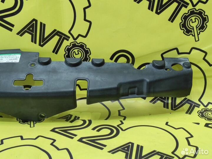 Декоративная накладка рамки радиатора Toyota