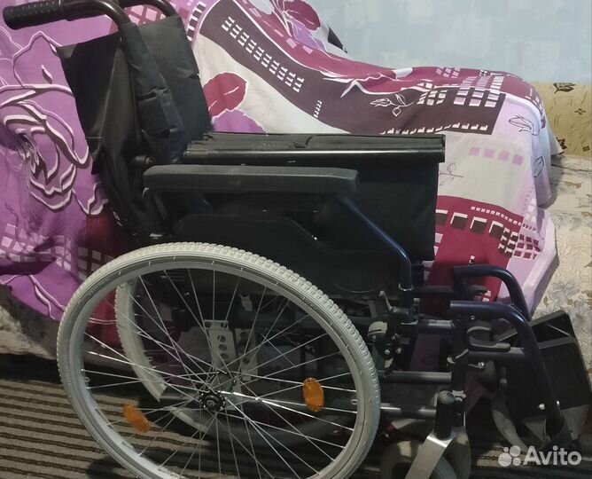Инвалидная коляска складная бу