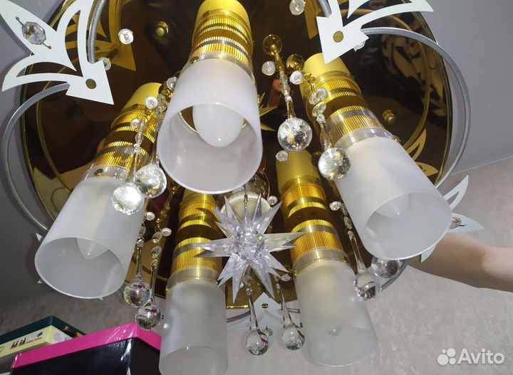Люстра с пультом (торг)