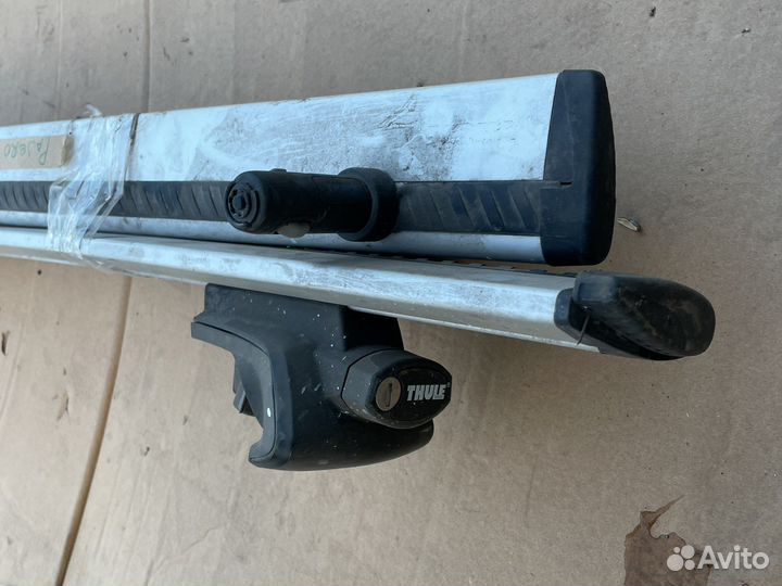 Багажник на крышу thule