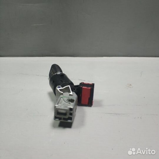 Замок зажигания Renault Sandero 2 K7M812 2019