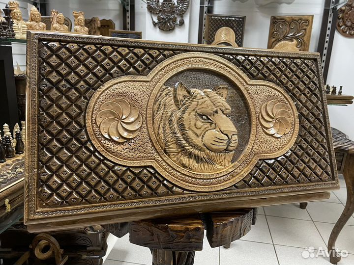 Нарды ручной работы с Тигром