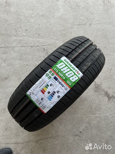 DoubleStar Maximum DH08 215/60 R16 95V