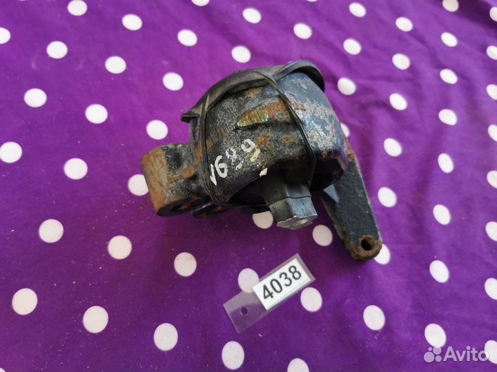 Подушка крепления двигателя