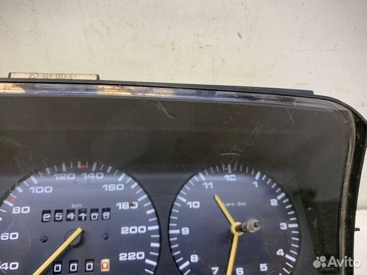 Комбинация приборов Volkswagen Passat B3 1988-1993