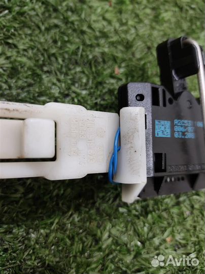 Датчик уровня топлива Audi Q7 (4LB) 2007