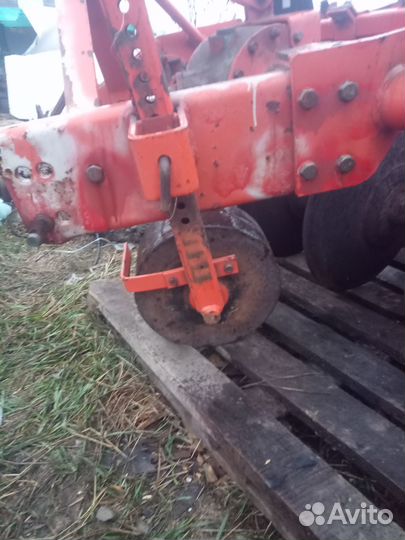 Активный дисковый плуг